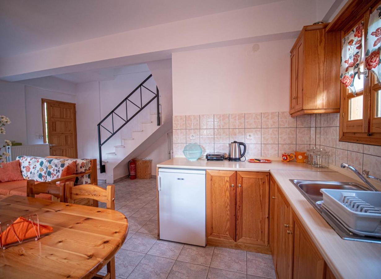 Orange House For Big Families In Damouchari - Delicious Houses 외부 사진