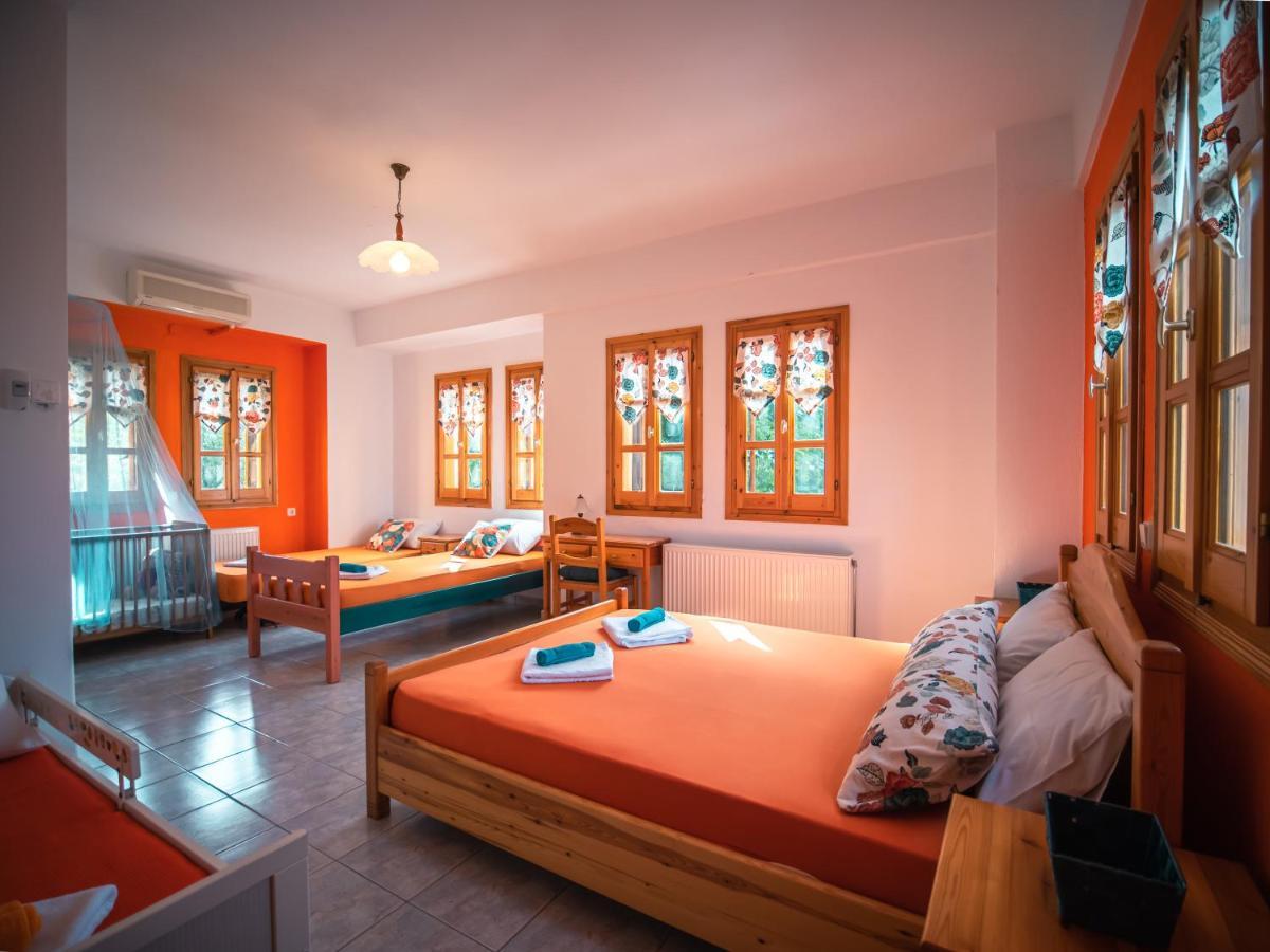 Orange House For Big Families In Damouchari - Delicious Houses 외부 사진