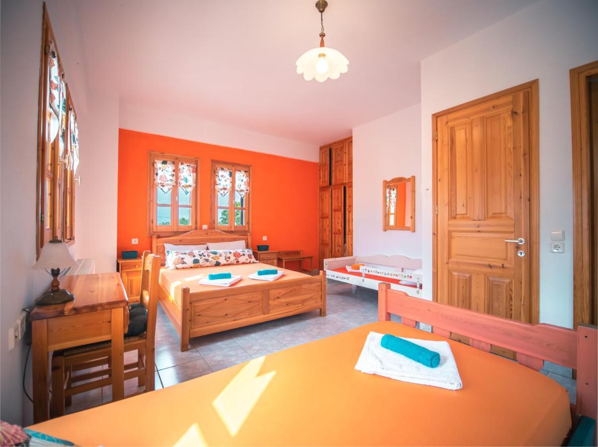 Orange House For Big Families In Damouchari - Delicious Houses 외부 사진
